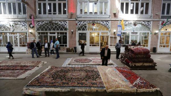 في ظل تدهور الأوضاع في طهران.. تجار إيران يسعون إلى “طوق النجاة” في العراق