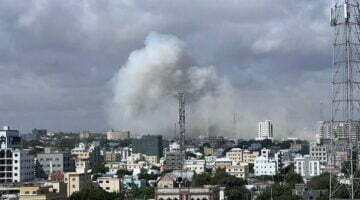 البوكس نيوز – الصومال.. انفجار ضخم يستهدف مقر وزارة التعليم في مقديشو