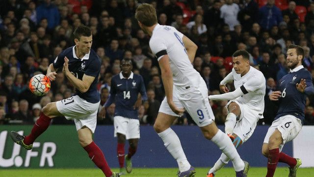 تاريخ المواجهات بين منتخب فرنسا وإنجلترا قبل كأس العالم 2022