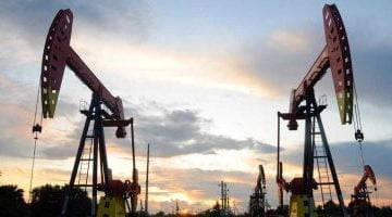 البوكس نيوز – تعرف على أسباب ارتفاع الإمدادات النفطية العالمية لـ1.1 مليون برميل يوميا