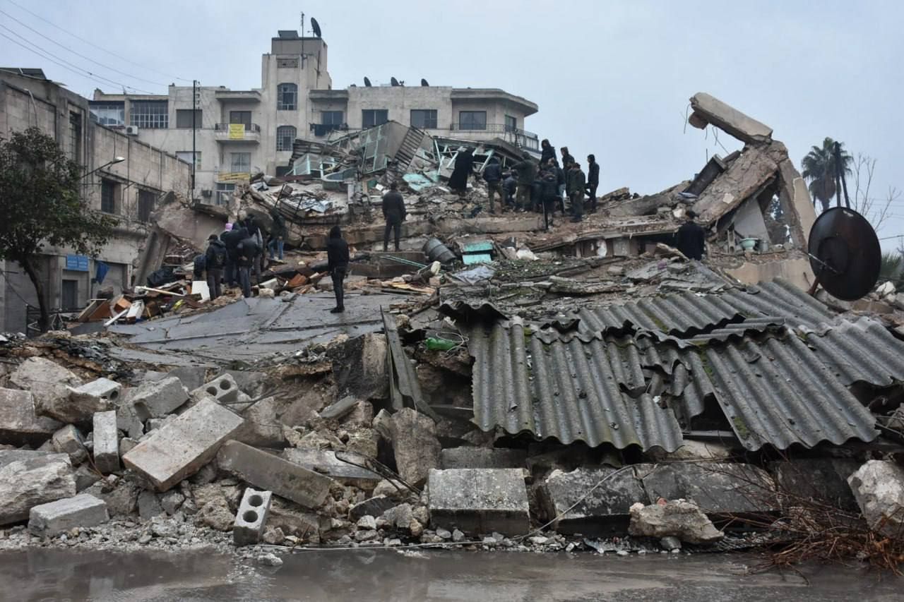 البوكس نيوز – رقم كارثي.. حصيلة ضحايا الزلزال المدمر في سوريا وتركيا (آخر تحديث)