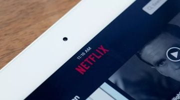 تكنولوجيا  – سهم Netflix يلامس أعلى مستوياته فى 16 شهراً.. وCoinbase يعوض جزءاً من خسائره