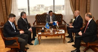 وزير الإسكان يلتقى سفير جمهورية كازاخستان لعرض التجربة العمرانية المصرية – البوكس نيوز