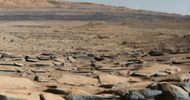 تكنولوجيا  – عربة المثابرة تجد دليلاً على وجود نهر قديم على سطح المريخ
