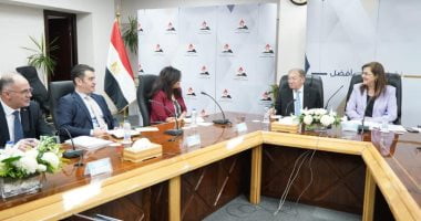 وزيرة التخطيط تلتقى وزير الاقتصاد الفلسطينى لبحث سبل التعاون – البوكس نيوز