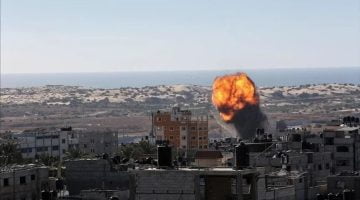 هآرتس: نتنياهو جبان والعملية في غزة كانت”درع واستطلاع” وليس “درع ورمح”