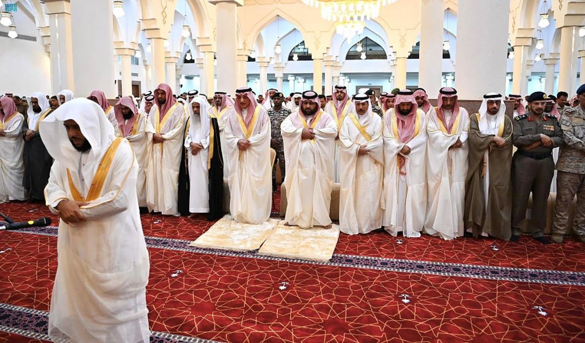 آل الشيخ يوجه بإقامة صلاة عيد الأضحى المبارك في جميع المساجد ولكن  باستثناءات – البوكس نيوز
