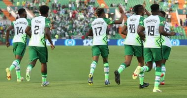 رياضة – منتخب نيجيريا يقتنص فوزا قاتلا من سيراليون ويتأهل لأمم أفريقيا