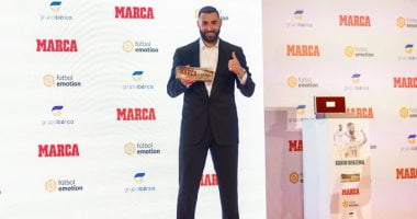 رياضة – بنزيما يتوج بجائزة الأسطورة ويعلق على مستقبله مع ريال مدريد