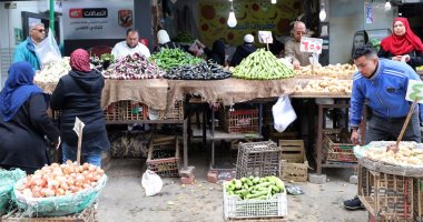 اقتصاد – شعبة الخضراوات: الطماطم 7.5 جنيه والبصل 17 جنيها والبطاطس 11 جنيها – البوكس نيوز
