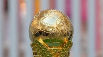 رياضة – مطلى بماء الذهب.. الكشف عن كأس البطولة العربية قبل نهائى الهلال ضد النصر