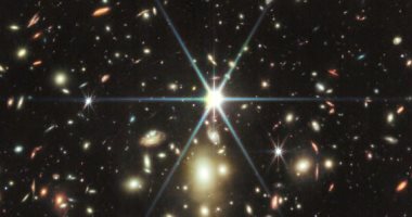 تكنولوجيا  – جيمس ويب يلتقط صورة لأبعد نجم تم اكتشافه على الإطلاق