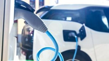 تكنولوجيا  – “الدفع بالسيارة” أحدث ابتكارات المدفوعات الرقمية لسداد ثمن الوقود وإعادة الشحن