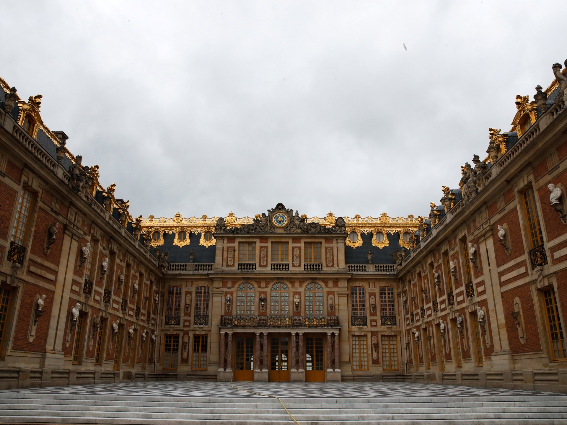 إخلاء قصر فرساي بعد إنذار آخر بوجود قنبلة | أخبار – البوكس نيوز