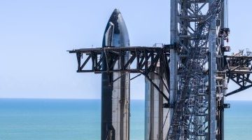 تكنولوجيا  – سبيس إكس تجرى اختبار الإطلاق الثانى لمركبتى Starship وSuper Heavy بعد منحها الترخيص