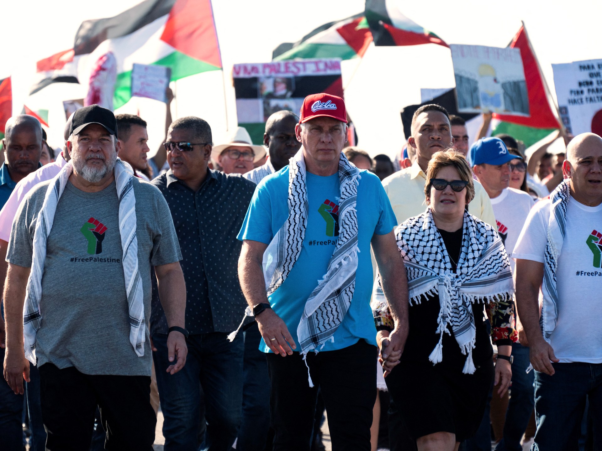 رئيس كوبا يقود مسيرة للتضامن مع فلسطين أمام السفارة الأميركية | أخبار – البوكس نيوز