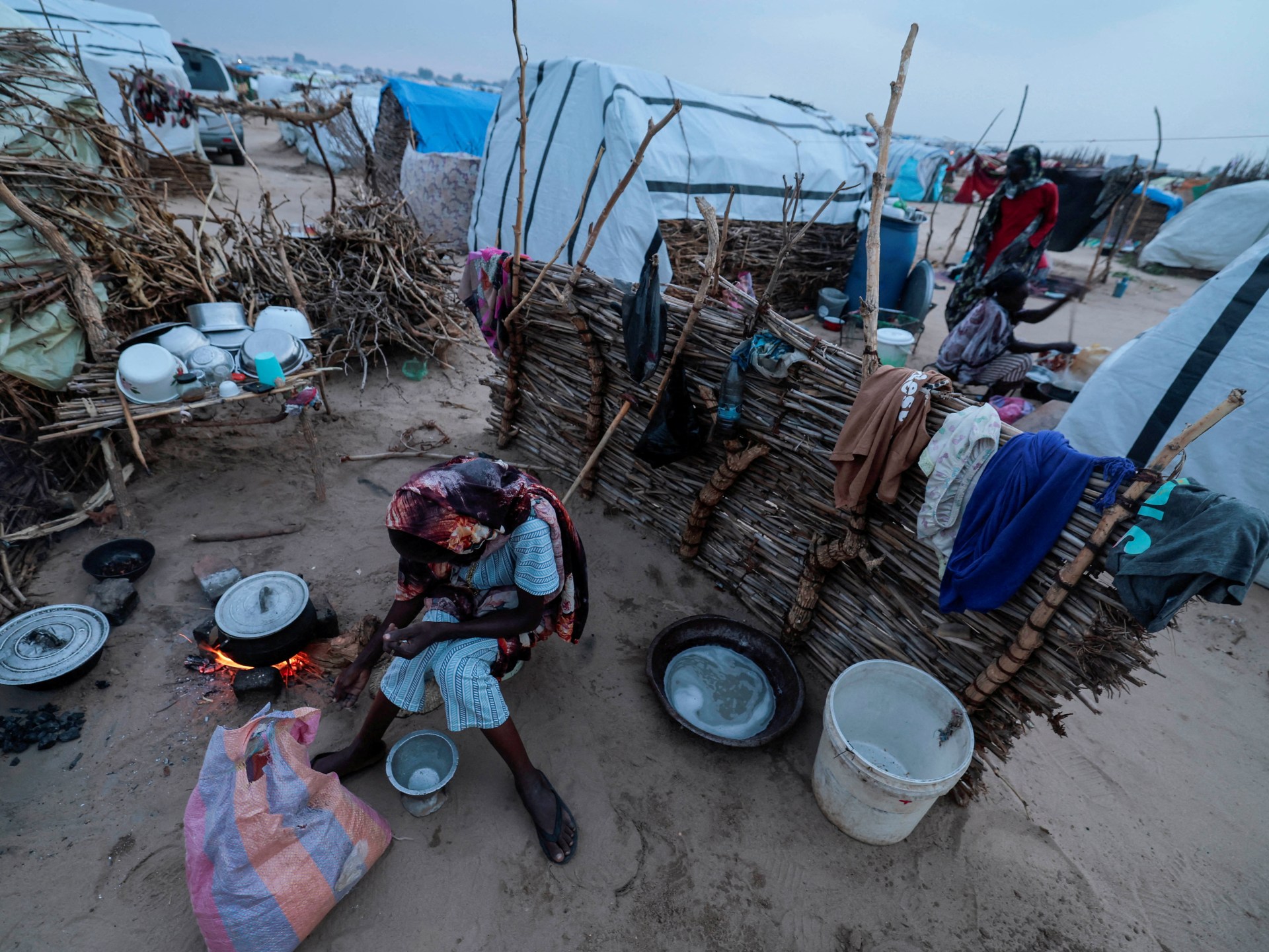 حرب وسرقة ونزوح.. السودانيون في مواجهة أزمة جوع كارثية | سياسة – البوكس نيوز