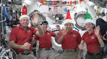 تكنولوجيا  – رواد الفضاء يحتفلون برأس السنة من المحطة الفضائية الدولية.. صورة