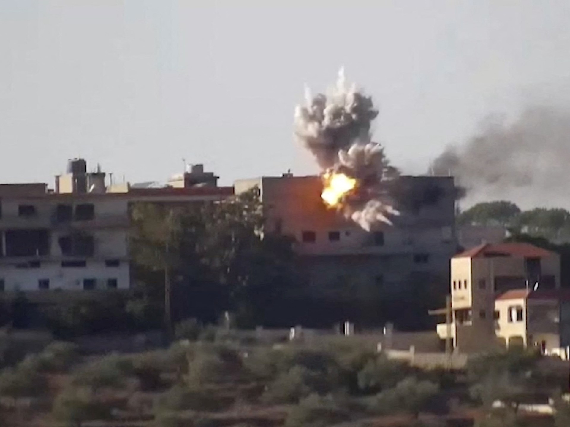 إسرائيل: مدفعيتنا ردت على قصف صاروخي من سوريا ولبنان | أخبار – البوكس نيوز