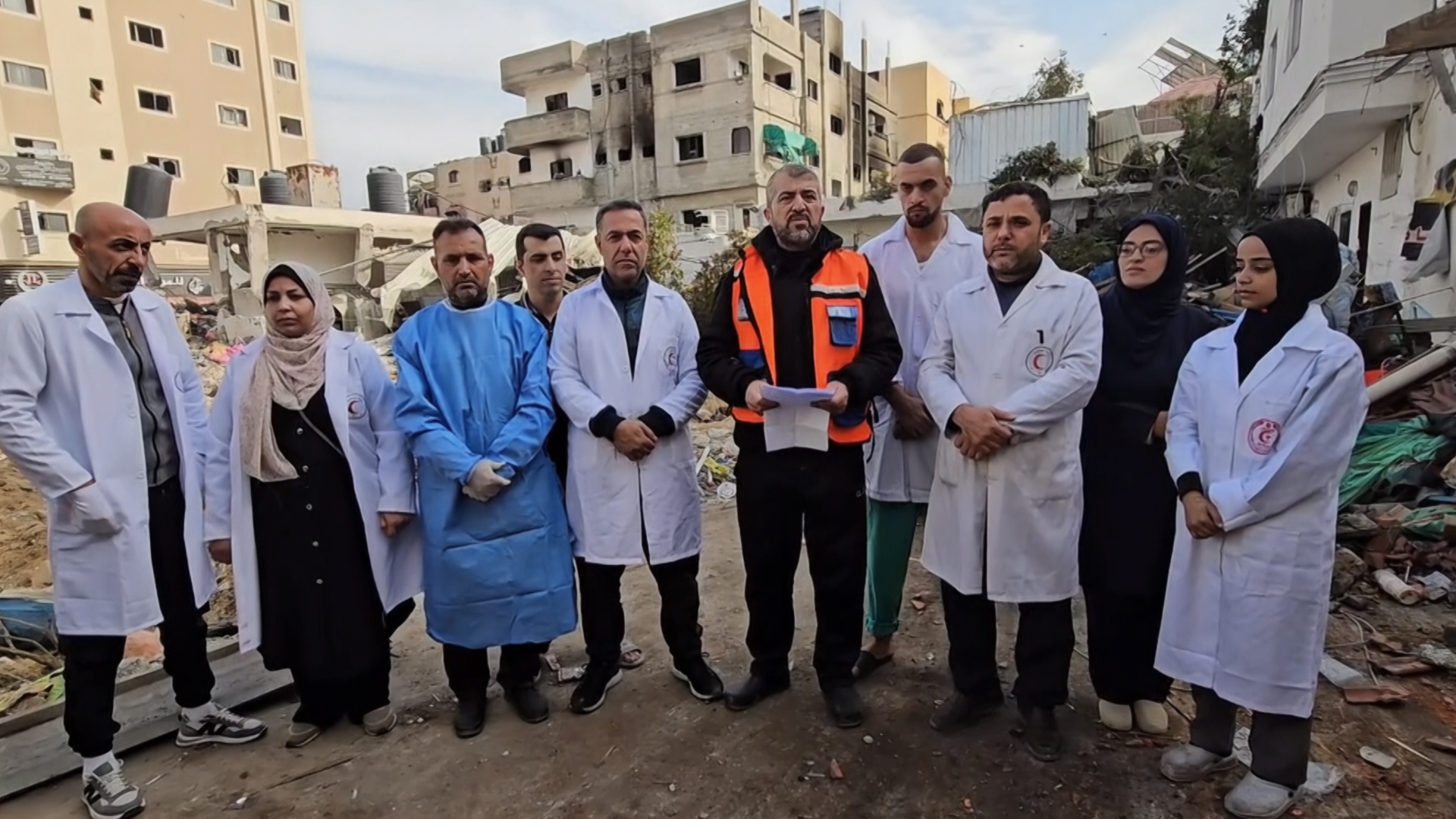 البوكس نيوز توثق استهداف مؤتمر صحفي لوزارة الصحة بمستشفى كمال عدوان في غزة | البرامج – البوكس نيوز