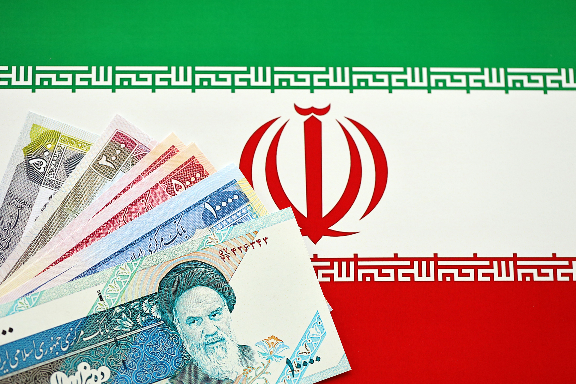 كيف كشفت صفقة شاي عن فساد مالي بالمليارات في إيران؟ | اقتصاد – البوكس نيوز