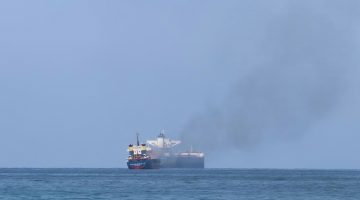 هجوم على سفينة إسرائيلية قبالة الهند وإيران تلمح لإغلاق مضائق أخرى | أخبار – البوكس نيوز