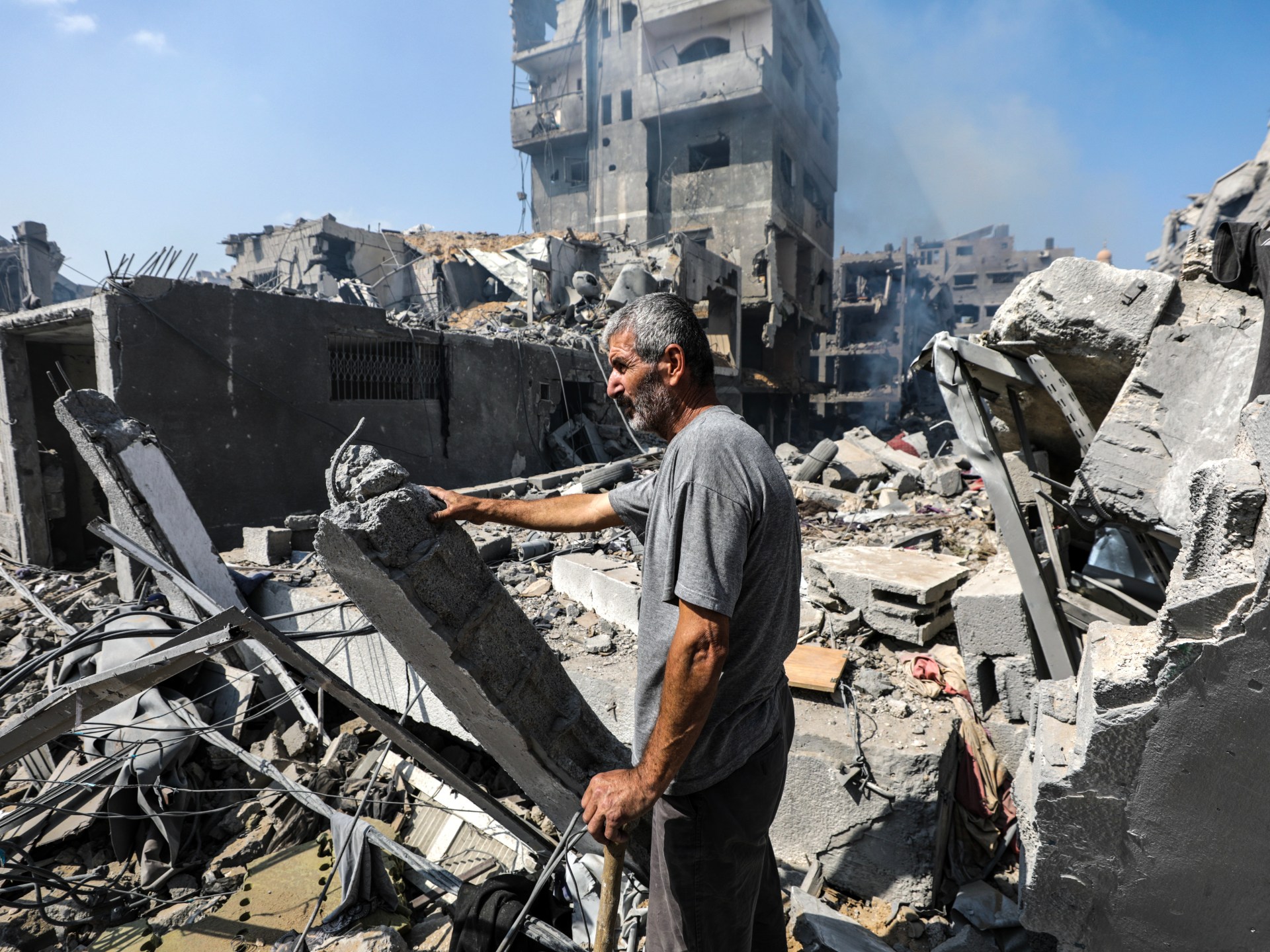 لاكروا: ما هي جريمة “قتل المنازل” التي تدين إسرائيل؟ | جولة الصحافة – البوكس نيوز