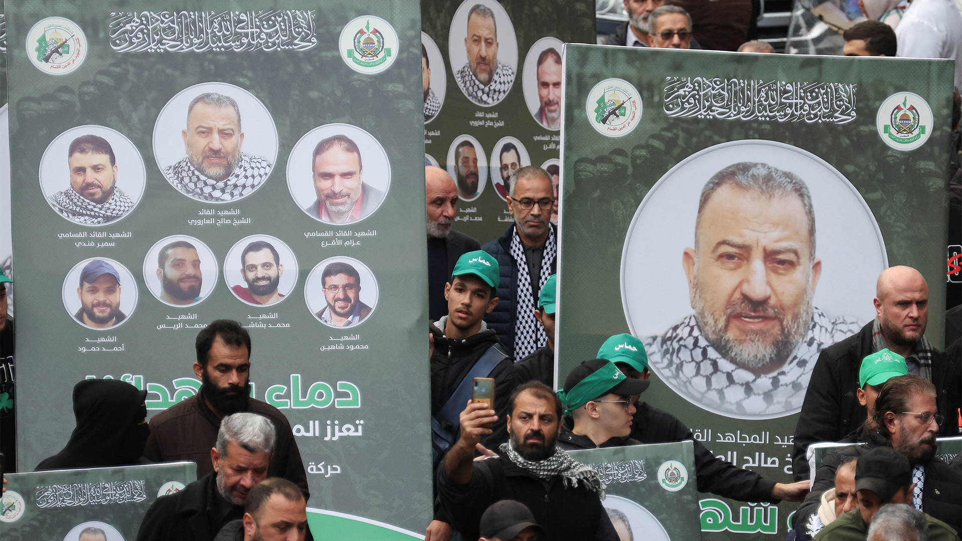 تشييع جثامين العاروري واثنين من قادة القسام في بيروت | التقارير الإخبارية – البوكس نيوز