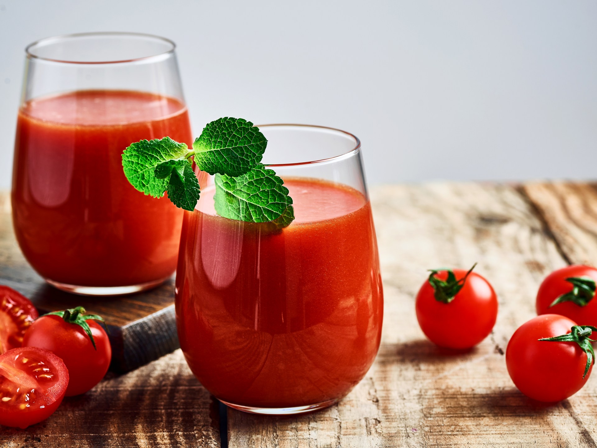 دراسة: عصير الطماطم يقتل السالمونيلا | صحة – البوكس نيوز