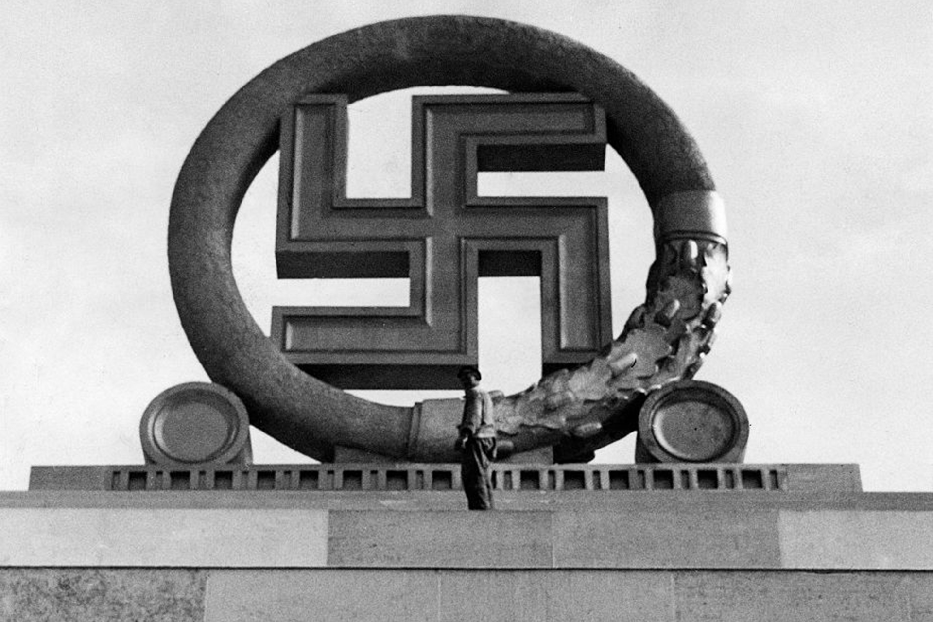 الحزب النازي الألماني.. صعد مع هتلر ومات بانتحاره | الموسوعة – البوكس نيوز