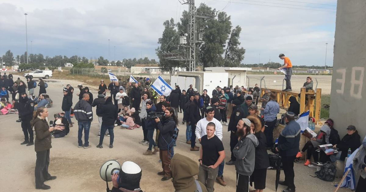 الاحتلال يعلن معبر كرم أبو سالم منطقة عسكرية مغلقة | أخبار – البوكس نيوز