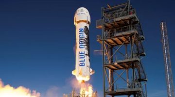 تكنولوجيا  – رصد صاروخ Blue Origin على منصة الإطلاق من الفضاء.. صور