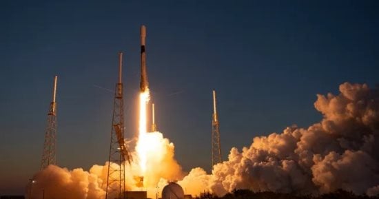 تكنولوجيا  – سبيس إكس تطلق مهمة سرية للأمن القومي لقوة الفضاء الأمريكية