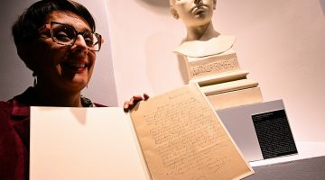 متحف آرثر رامبو في فرنسا يكشف عن مخطوطات شاعر القرن الـ19 | ثقافة – البوكس نيوز