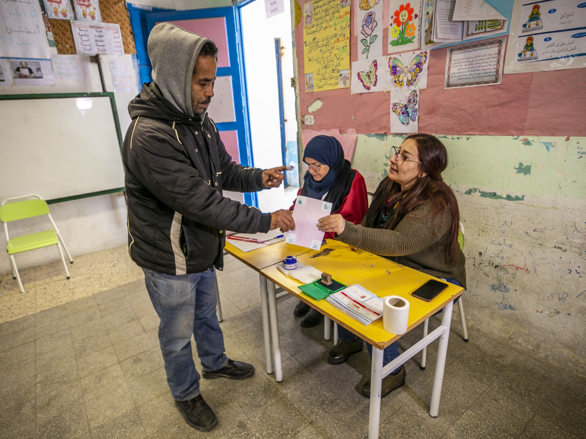 انتهاء الجولة الثانية من انتخابات تونس المحلية ونسبة المشاركة 12.44% | أخبار – البوكس نيوز