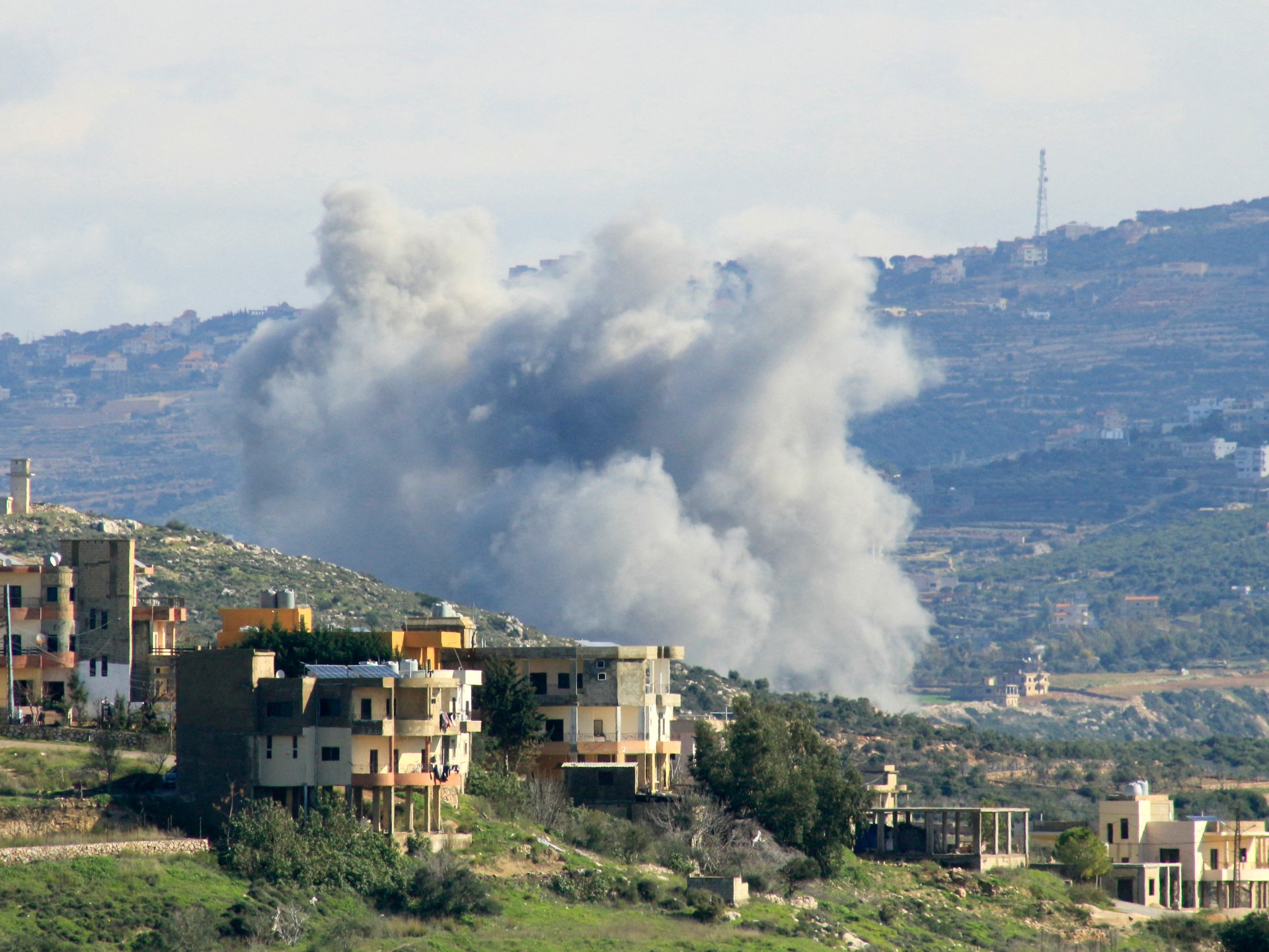 قصف متبادل جنوبي لبنان وإسرائيل تحذر من “نفاد وقت التسوية” | أخبار – البوكس نيوز