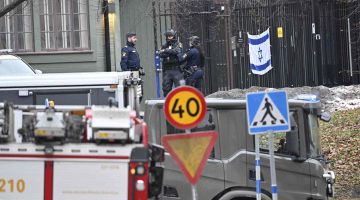 إلقاء قنبلة على سياج السفارة الإسرائيلية في السويد | أخبار – البوكس نيوز