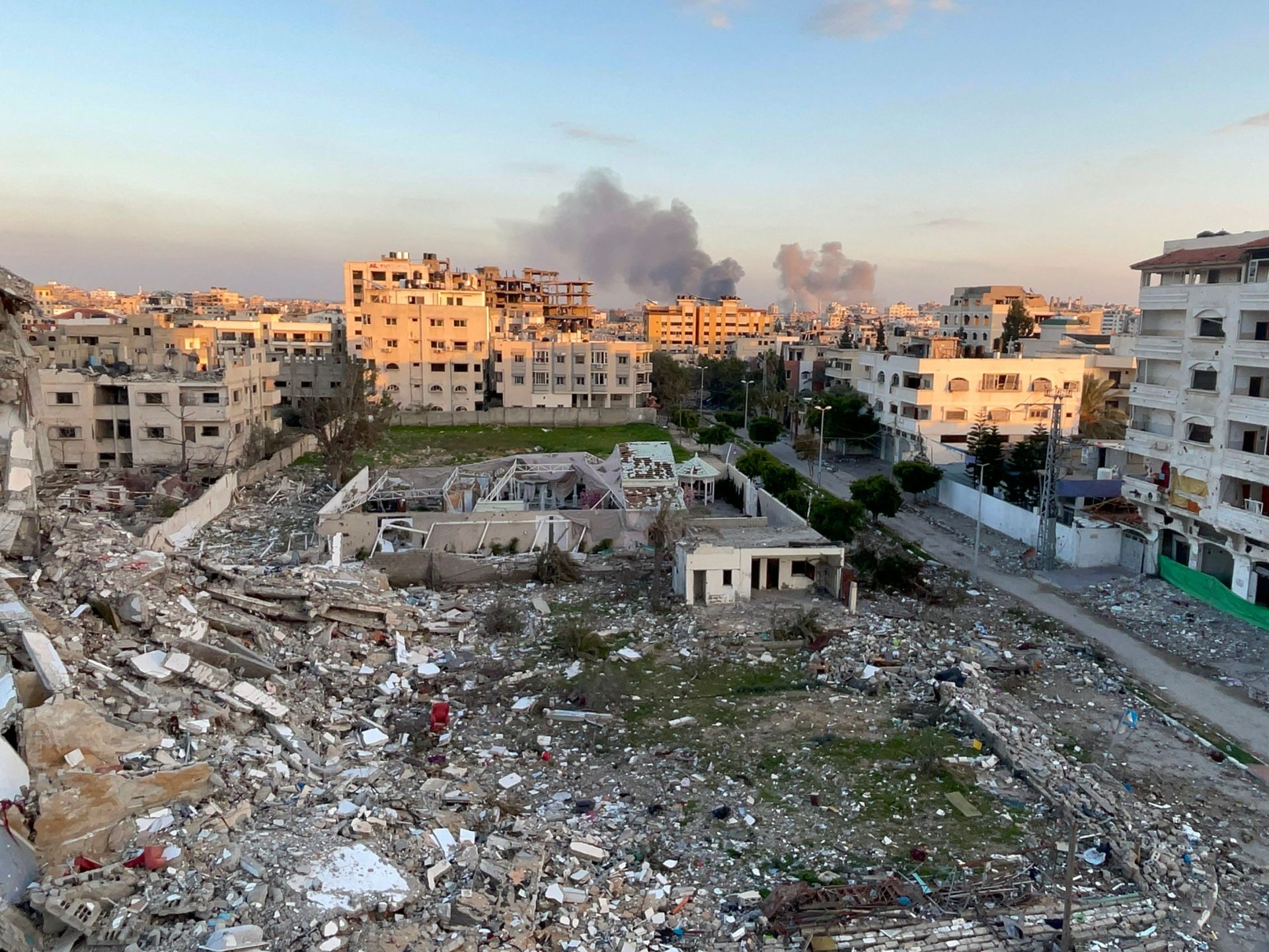 وول ستريت جورنال: الجيش الإسرائيلي يعمل على شق طريق يقسم قطاع غزة | أخبار – البوكس نيوز