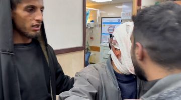 مشاهد إسعاف جرحى إلى مستشفى شهداء الأقصى بعد قصف إسرائيلي بدير البلح | البرامج – البوكس نيوز