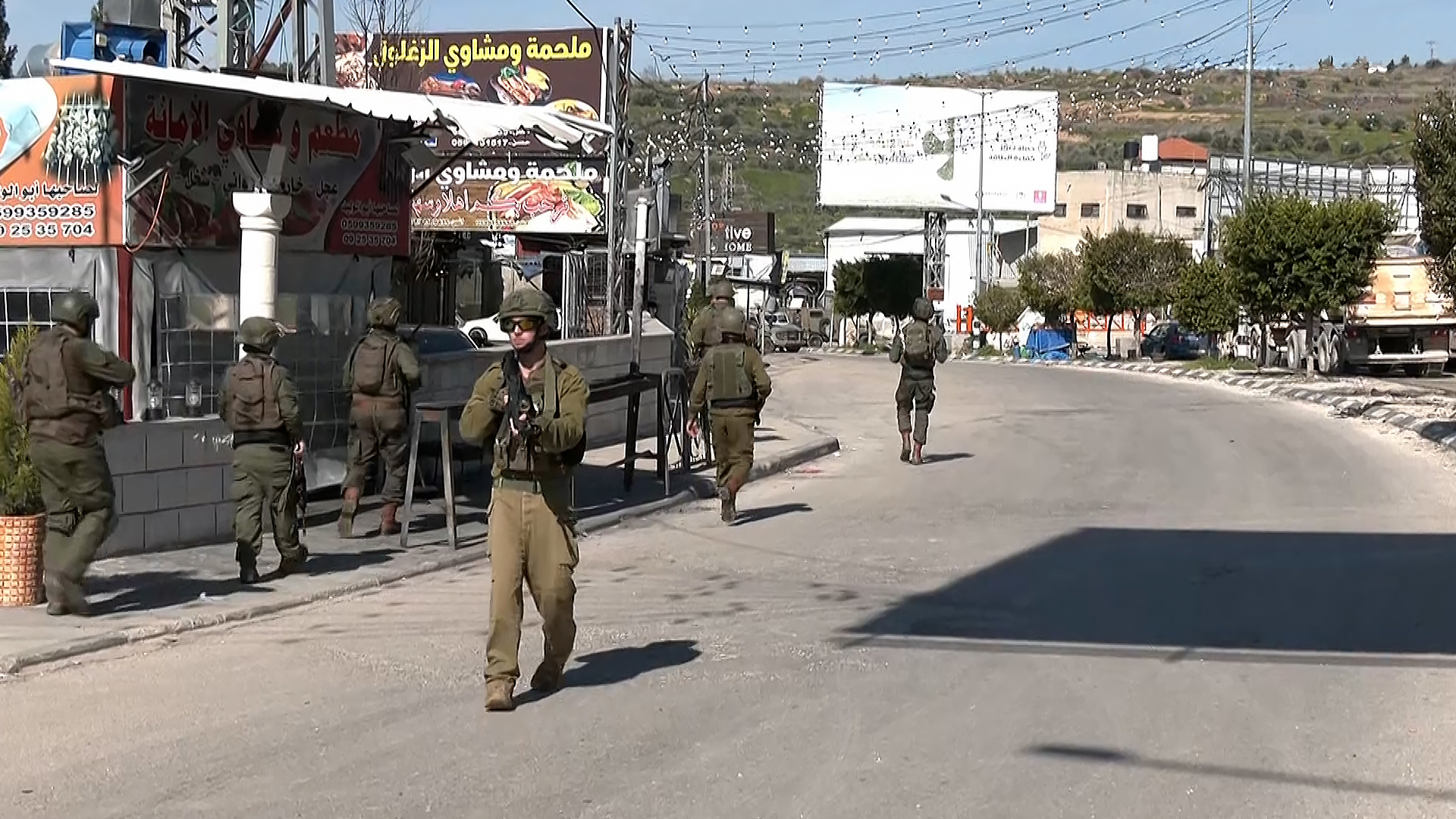 الاحتلال يشدد إجراءاته بمحيط مدينة نابلس بعد استشهاد فلسطيني | البرامج – البوكس نيوز