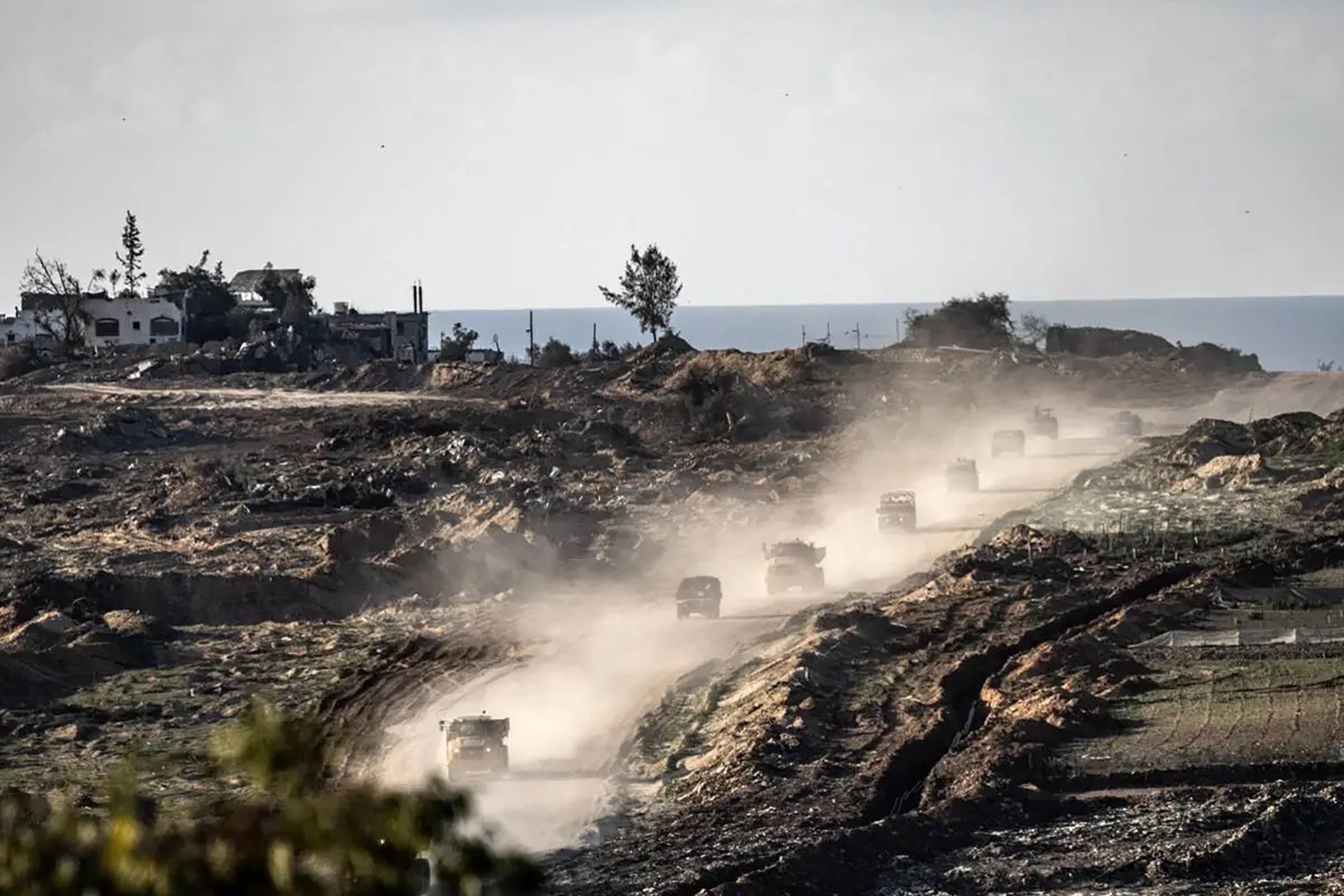 جيش الاحتلال ينشئ طريقا لفصل شمال قطاع غزة عن بقية أجزائه | أخبار – البوكس نيوز