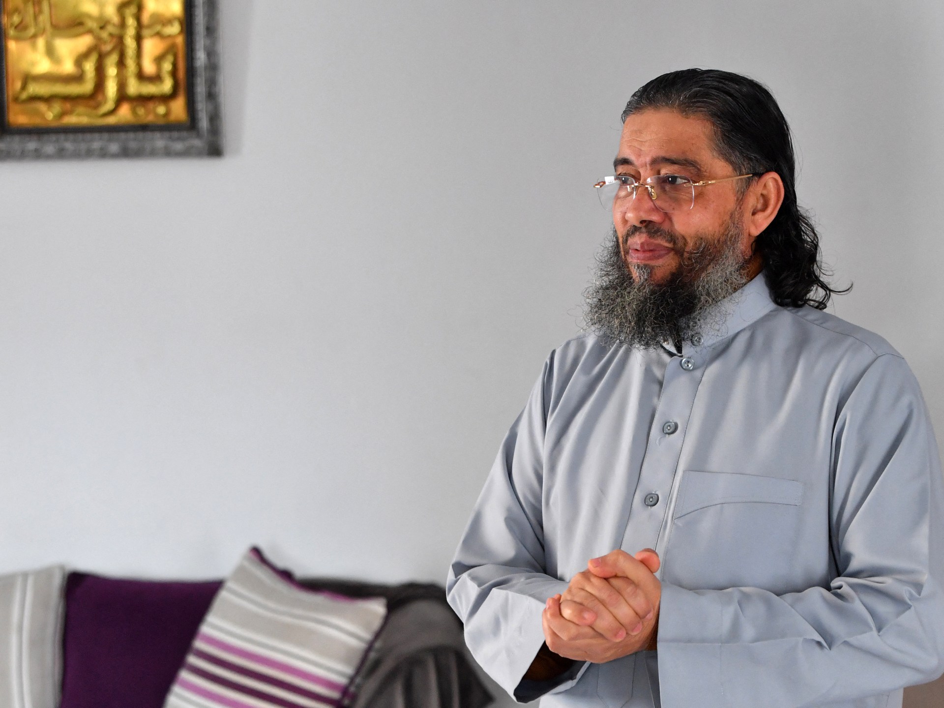 الإمام التونسي المرّحل يلجأ للقضاء للعودة إلى عائلته في فرنسا | أخبار – البوكس نيوز