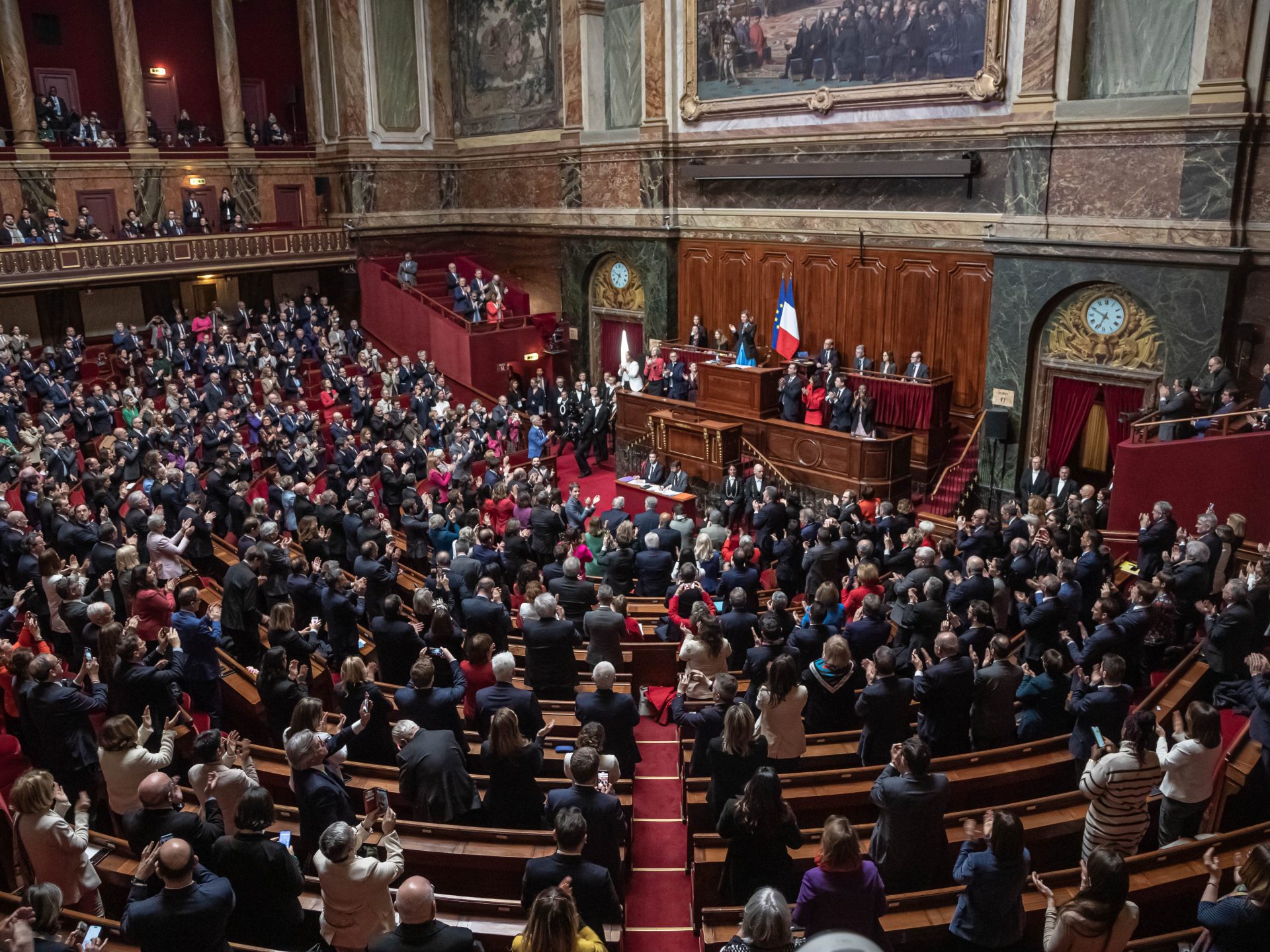 البرلمان الفرنسي يندد بـ”القمع الدامي” لجزائريين قبل 63 عاما | أخبار – البوكس نيوز