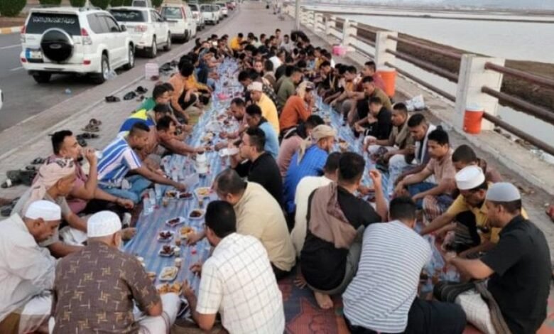 حضارم عدن يقيمون المشاهرة والإفطار السنوي