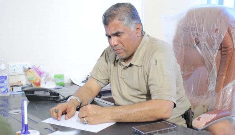 المدير العام لأمن وشرطة ساحل حضرموت يُصدر أمرين إداريين بتكليف مديري أمن لمديريتي الشحر وغيل باوزير