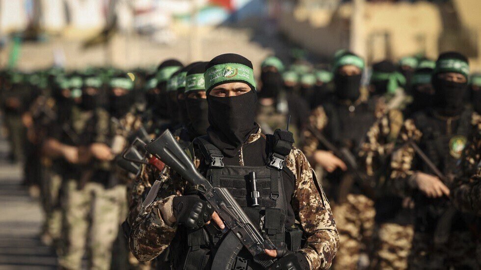 حماس تبلغ الوسطاء بتمسكها بموقفها الأساسي بشأن وقف شامل لإطلاق النار