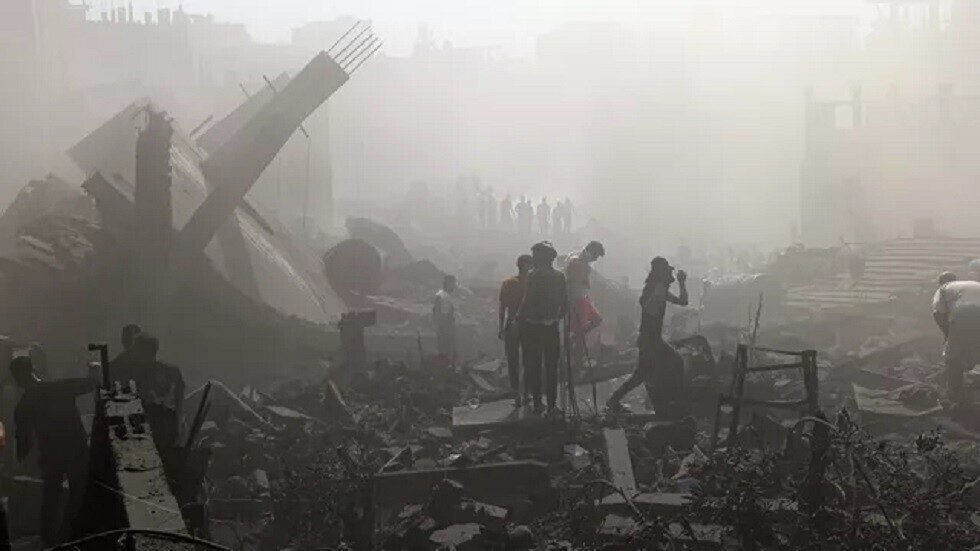 قصف إسرائيلي متواصل على غزة واستئناف المفاوضات بشأن هدنة