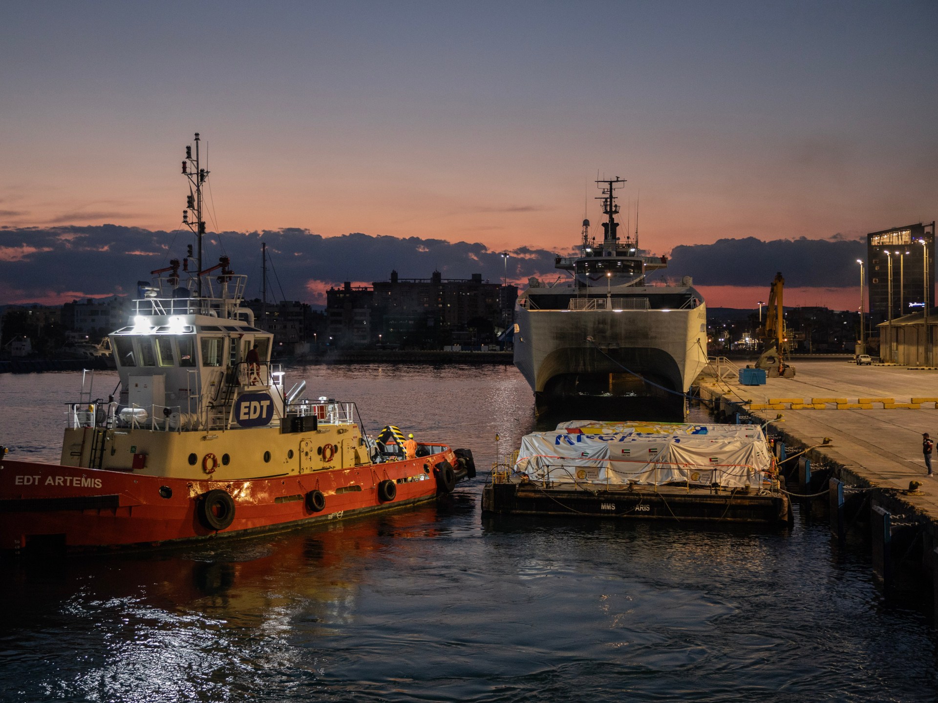 سفينة “الأذرع المفتوحة” تصل قرب شواطئ مدينة غزة محملة بالمساعدات | سياسة – البوكس نيوز
