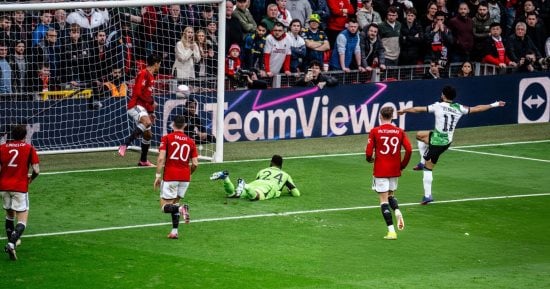 رياضة – مانشستر يونايتد يخطف بطاقة نصف نهائي كأس الاتحاد برباعية مثيرة ضد ليفربول