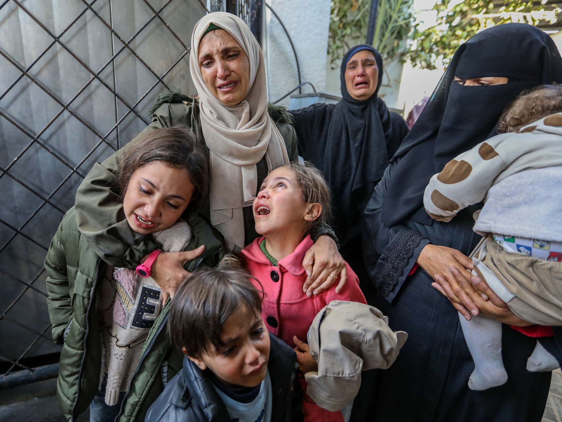 حصيلة الشهداء من الأطفال والنساء في غزة تتجاوز 22 ألفا | أخبار – البوكس نيوز